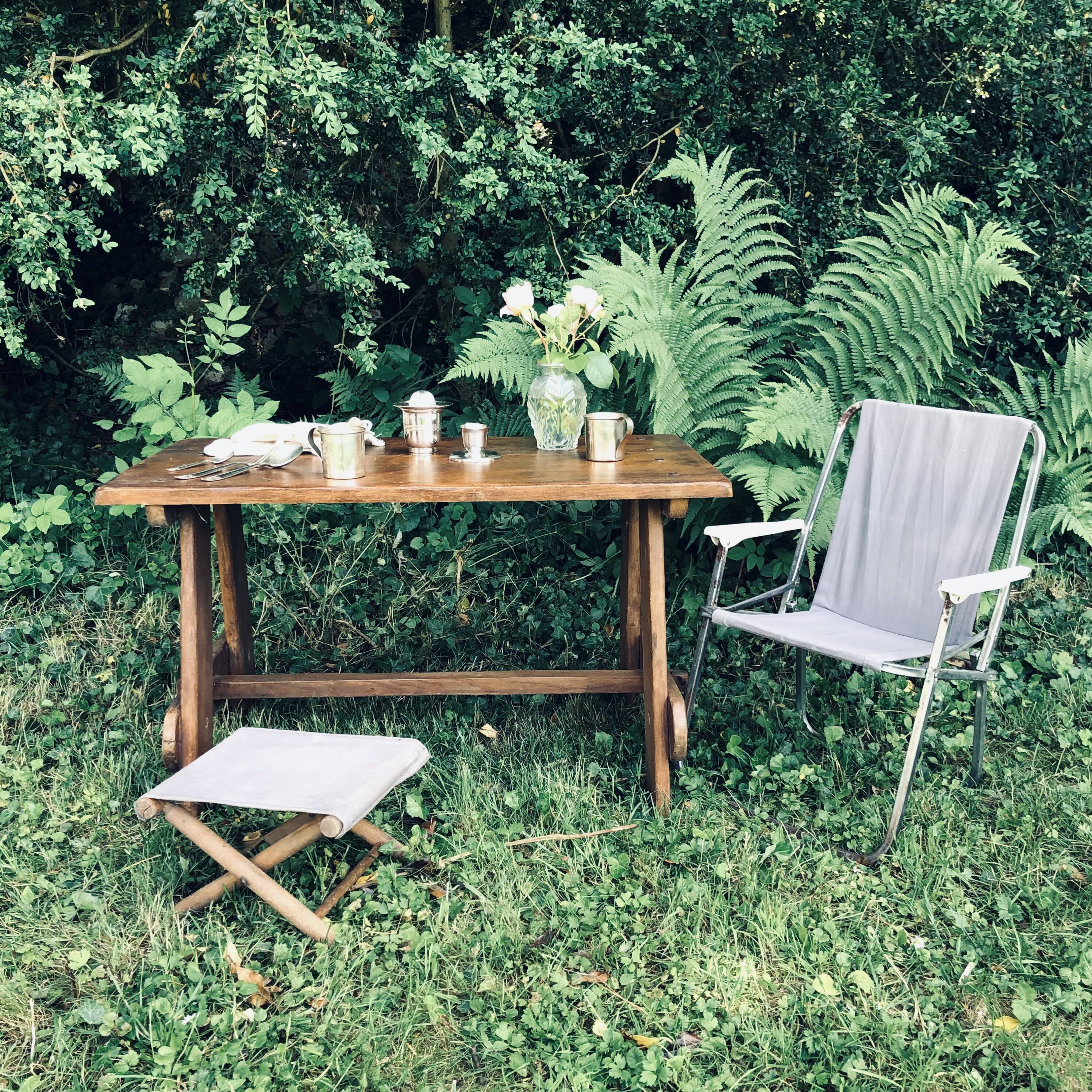 Children's solid wood farmhouse table