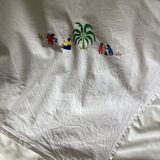 Hand-embroidered tablecloth Malagasy crafts