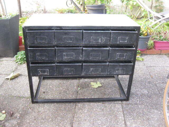 Furniture vintage workshop