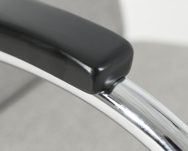 Fauteuil en porte-à-faux de Mucke & Melder années 30