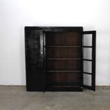 Zwarte brocante kast