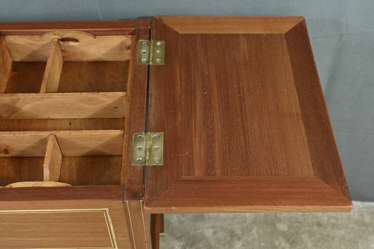 Small Mahogany Coffee Table, Maison Pagny, Directoire style – Early 20th century