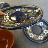 4 teacups and saucers