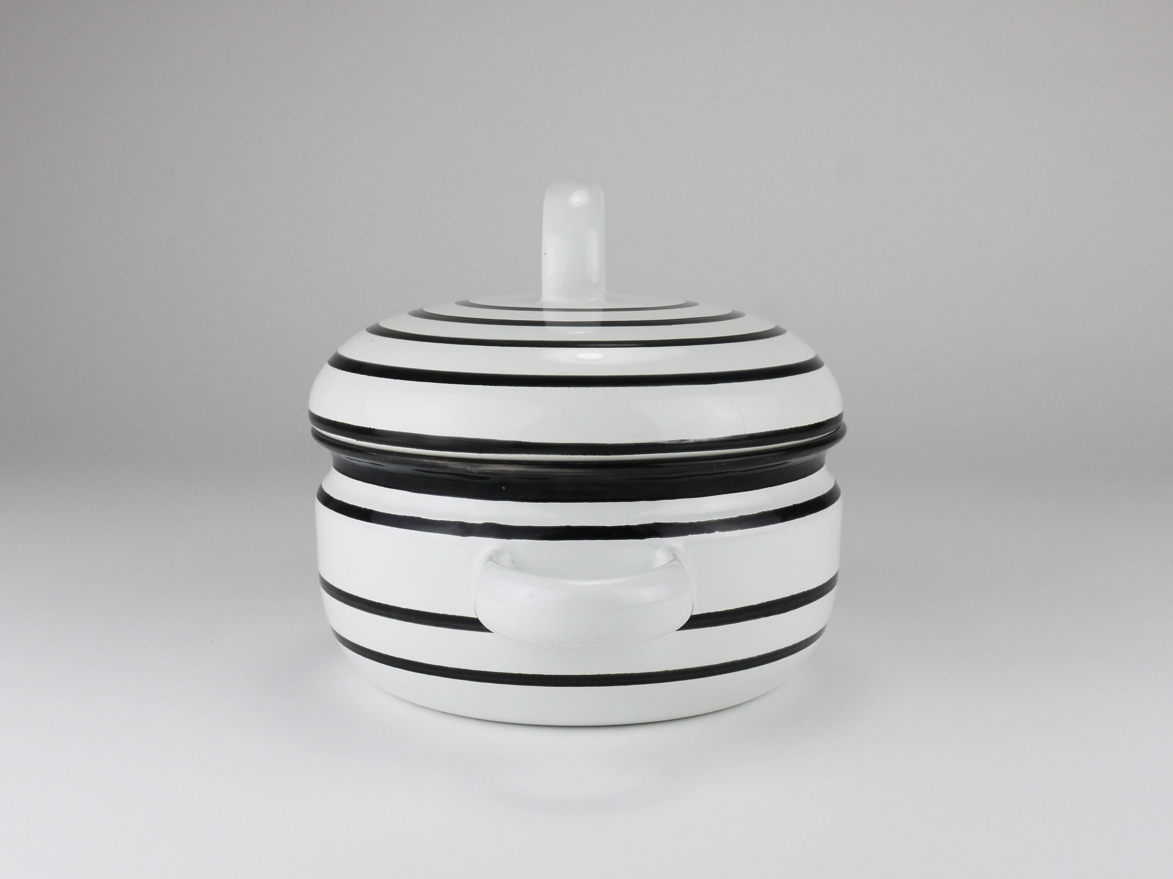 Enamelled pot carl aubock iii "culinar" with lid, ostovics vienna, austria, 1970s