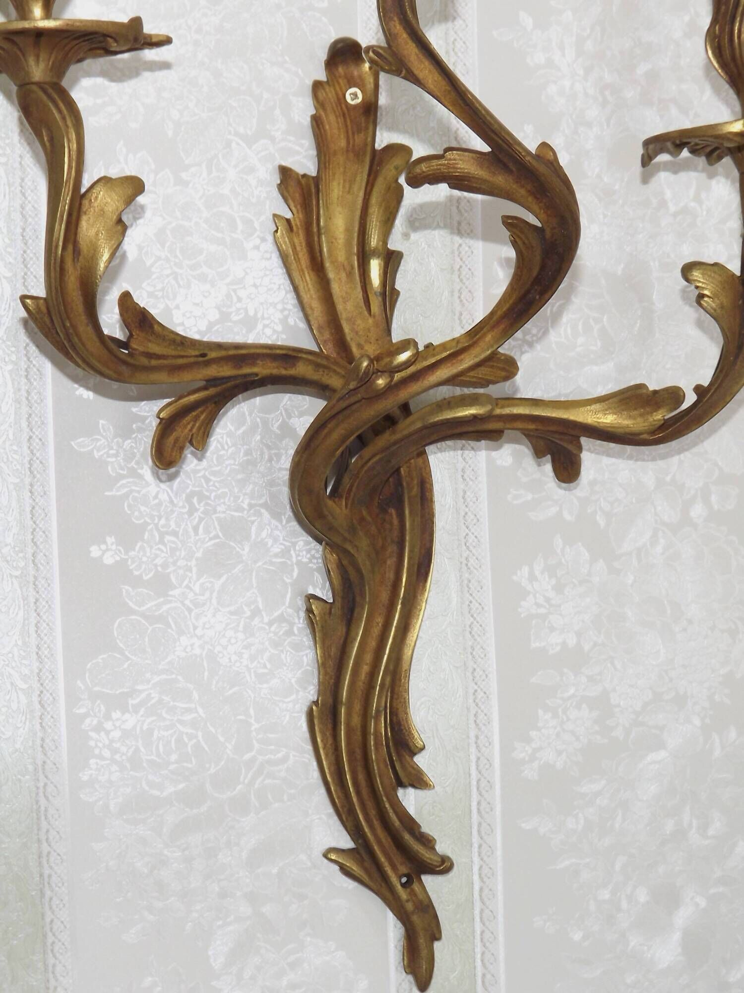 Magnificent French Vintage Bronze Triple Light Acanthus Leaf Wall Sconce 4798