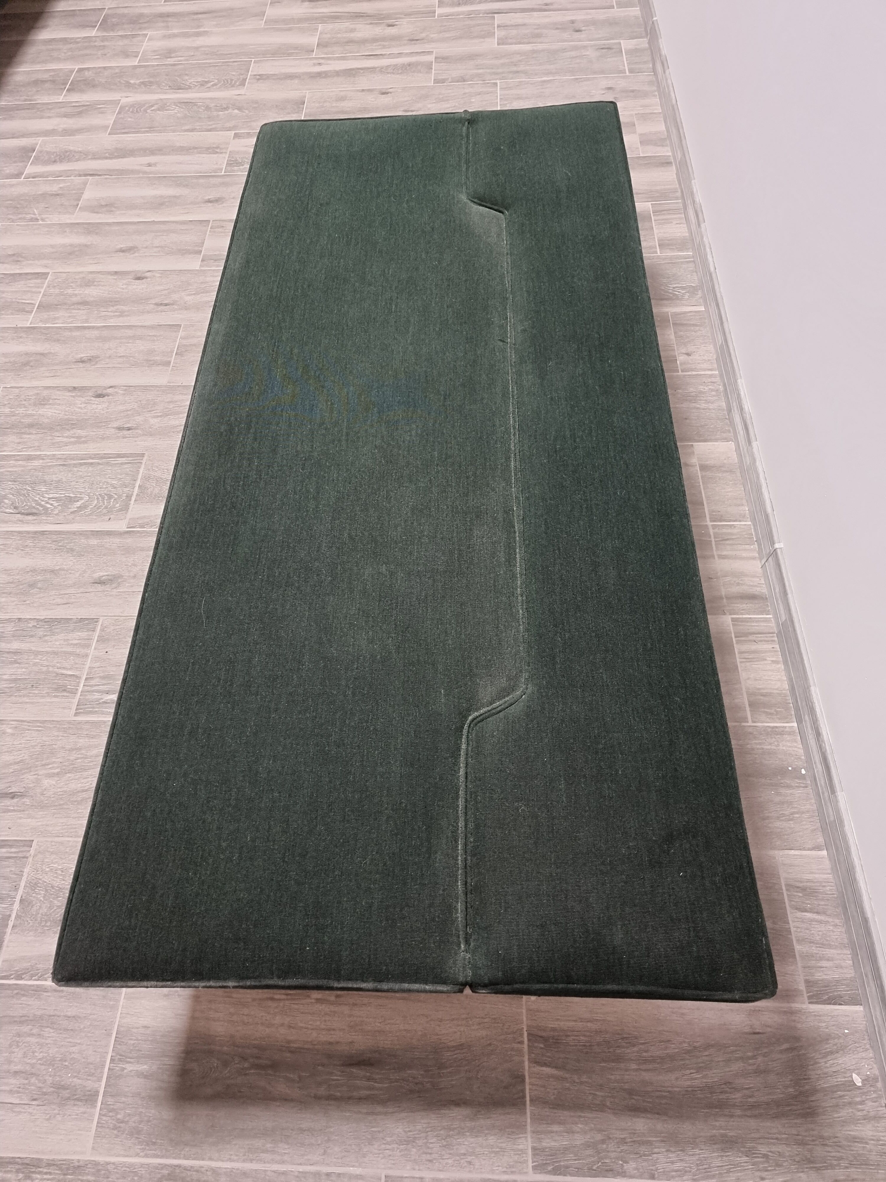 Czechoslovakian Sofa by Miroslav Navratil