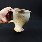 Pichet en grès pyrité à décor de chardons signé Suzanne Dauliach années 70