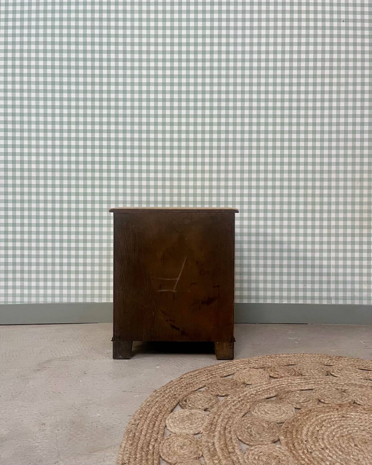 Oak bedside table (refurbished)