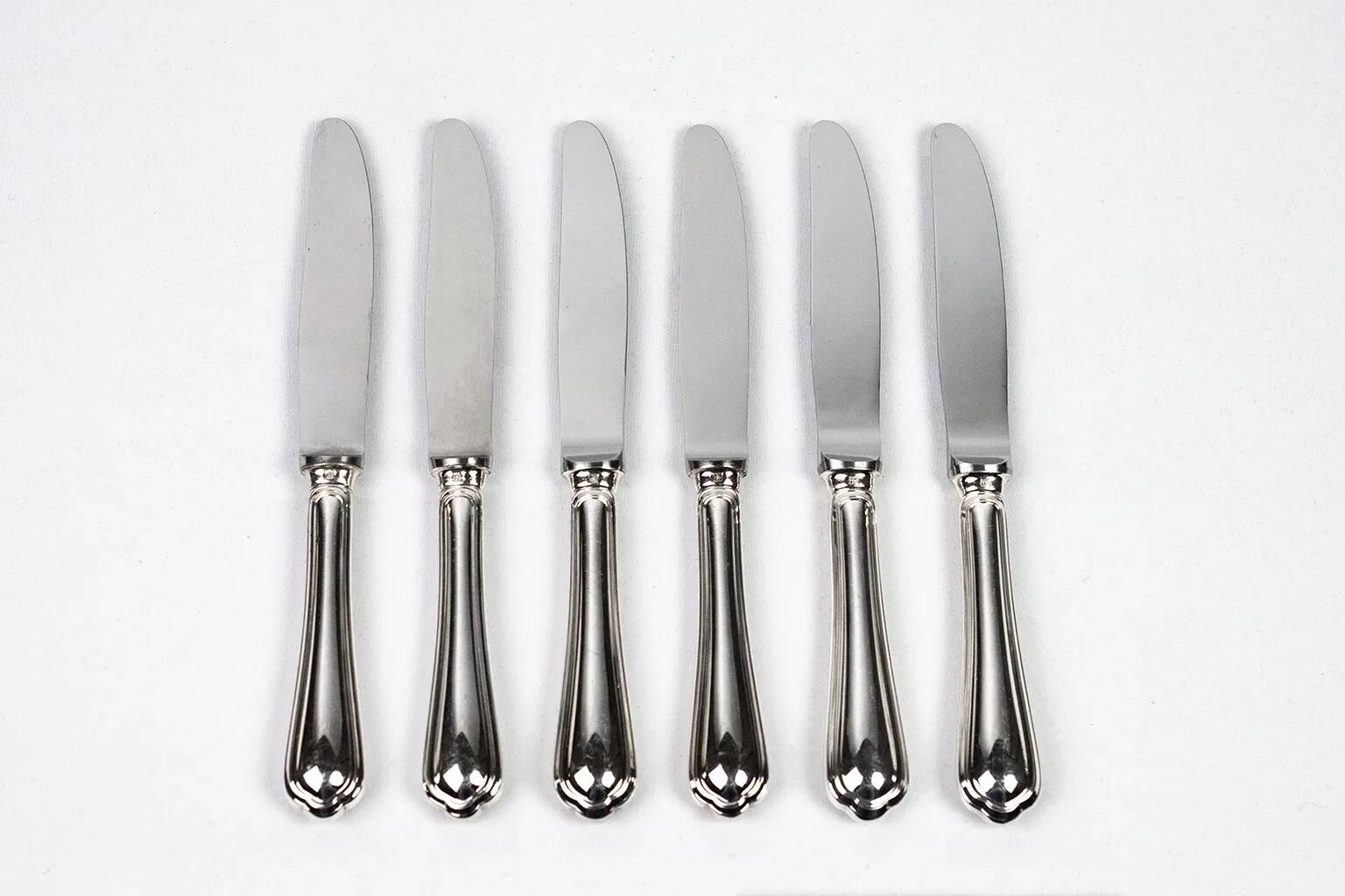 Christofle – 12 silver-plated dessert knives, Spatours model