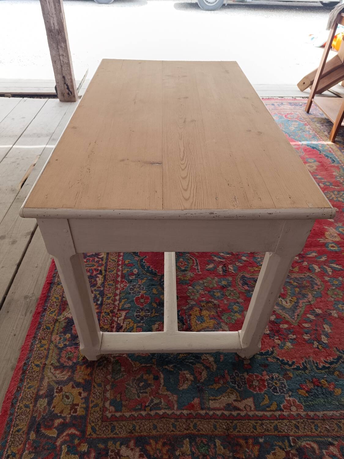 Farmhouse table