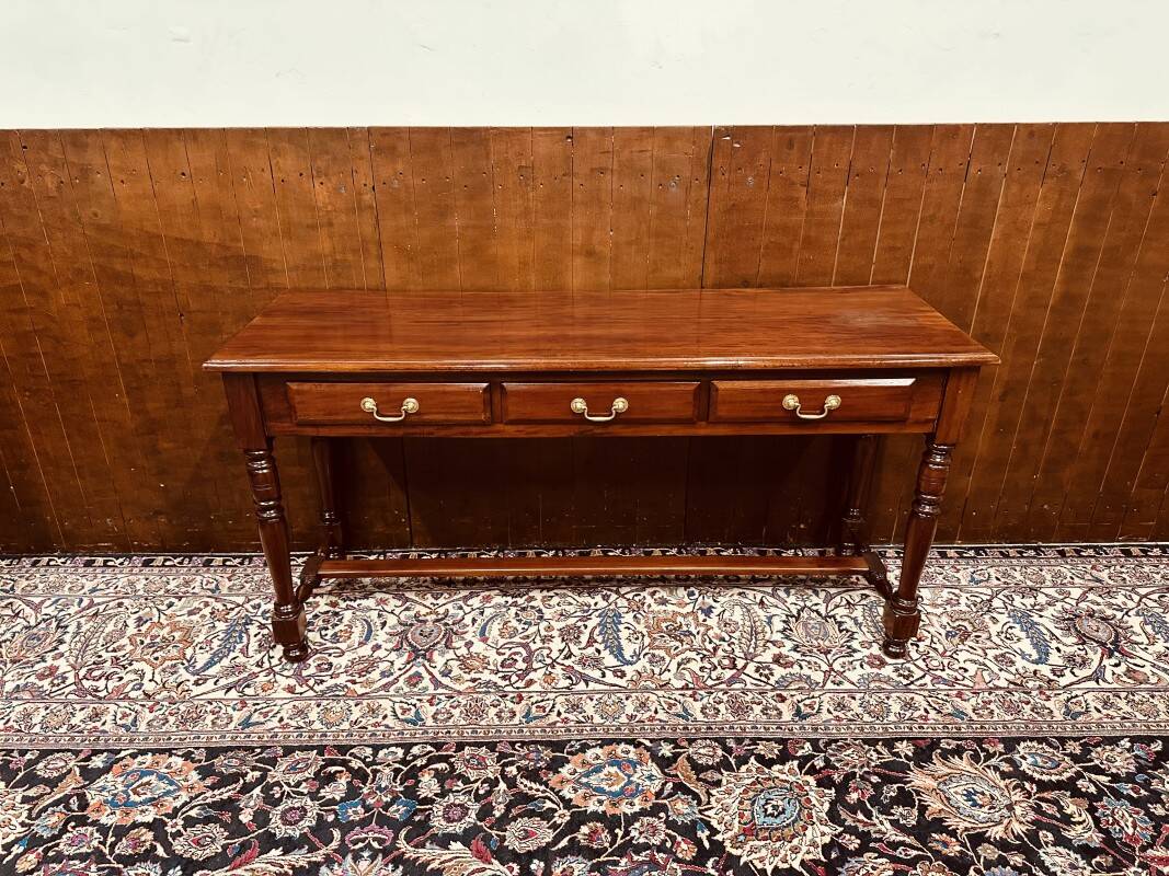 Classic English Side Table Desk