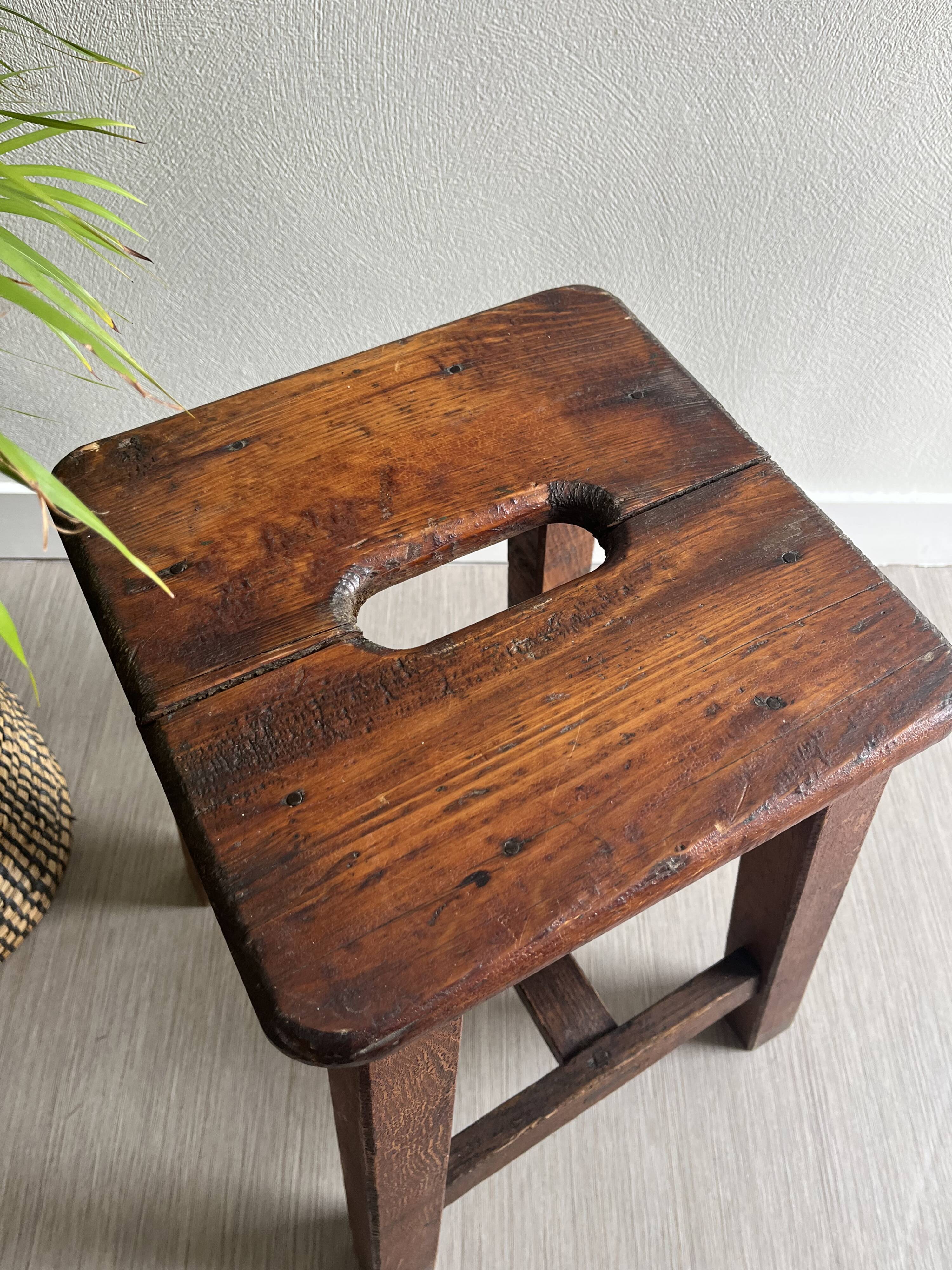 Tabouret d’atelier en bois