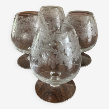 Set of 4 blown and cut crystal cognac glasses