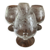 Suite de 4 verres à cognac en cristal soufflés et taillés