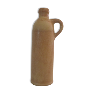 Bouteille en céramique