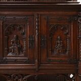 Rare grande armoire néogothique en chêne sculpté à la main du début du XIXe siècle