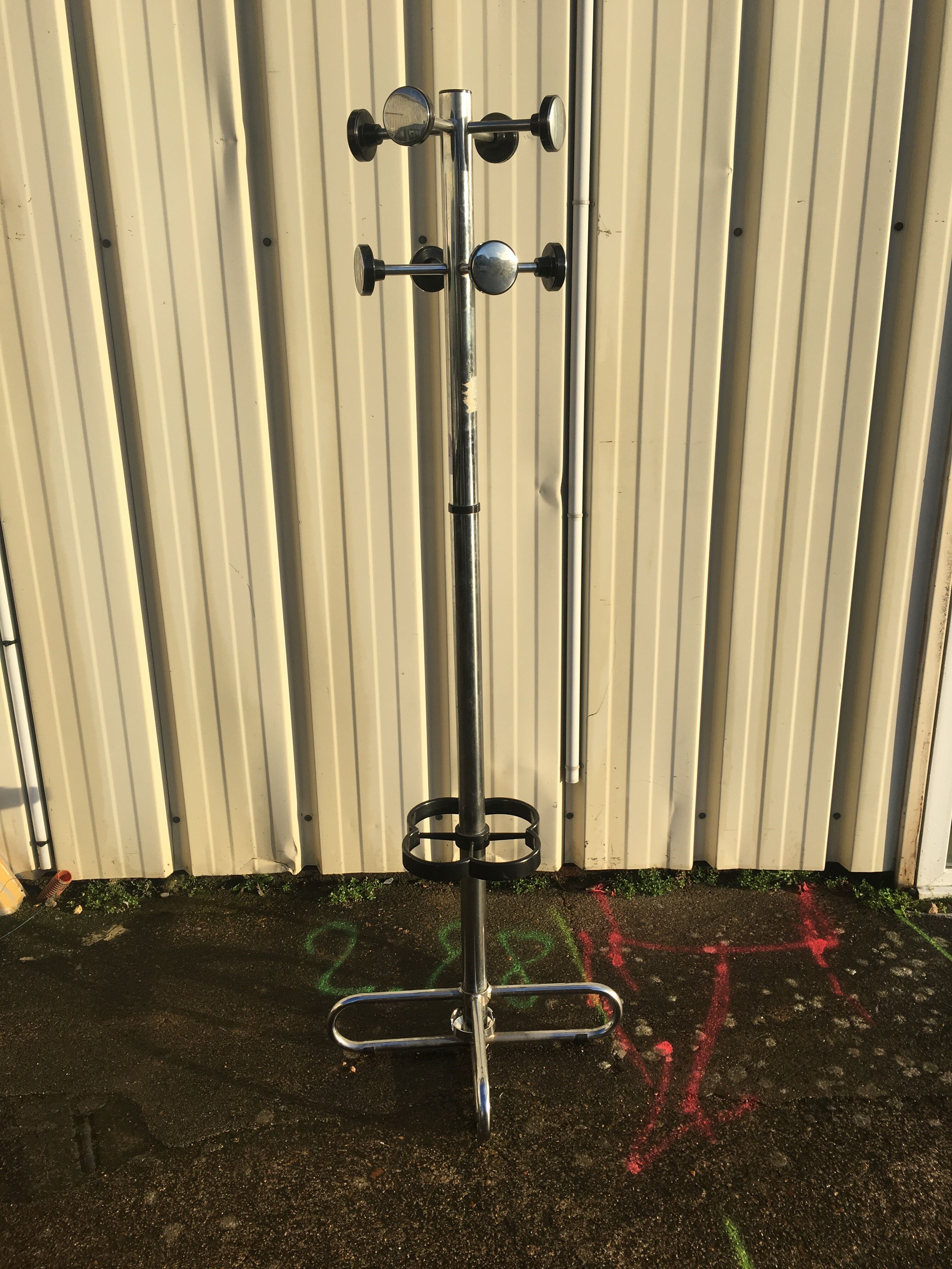 Chrome administrative coat rack