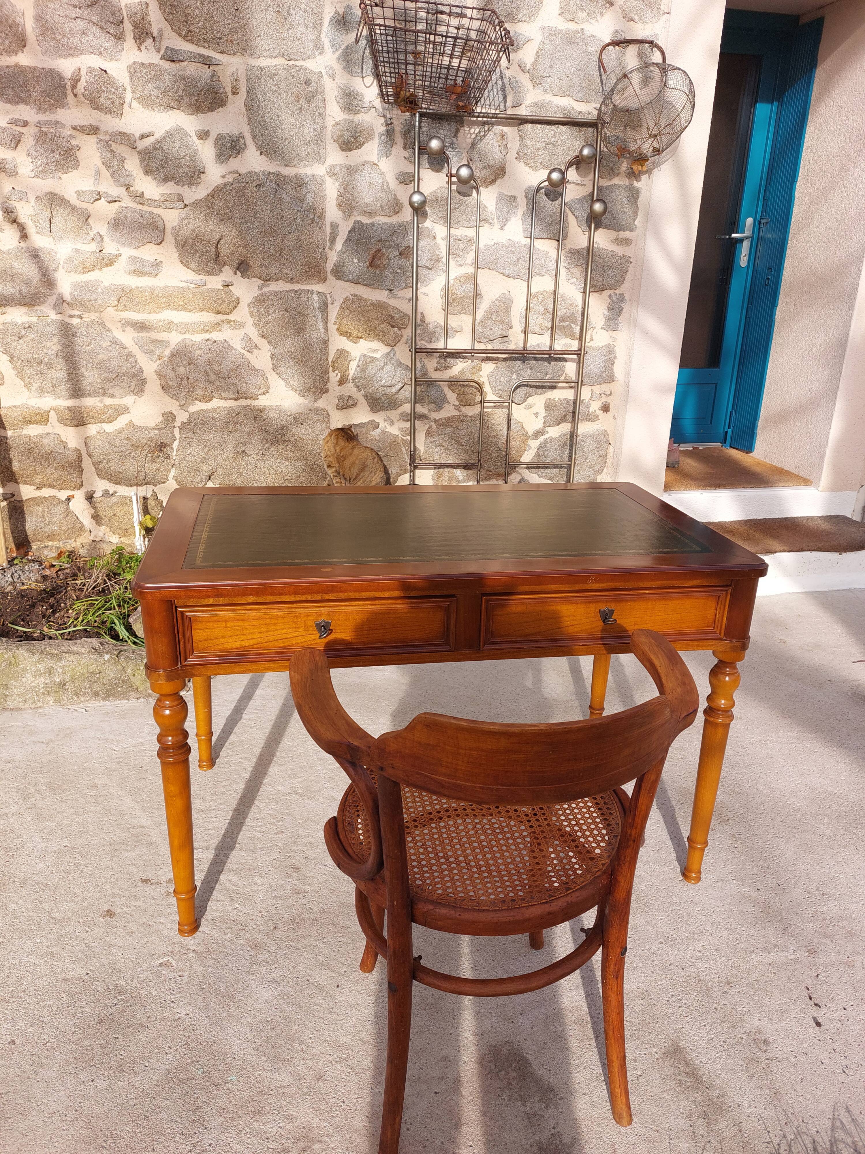 Green leather tray desk