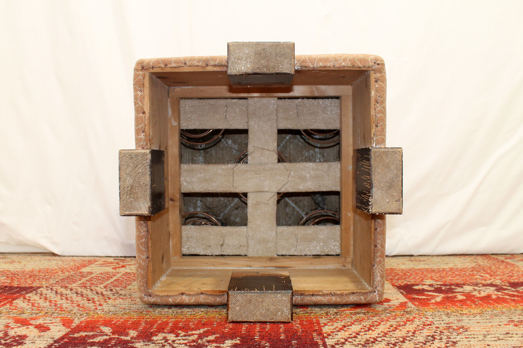 Pouf art déco de jindřich halabala, années 1950, tchécoslovaquie