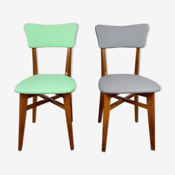 Duo of beech and vinyl chairs