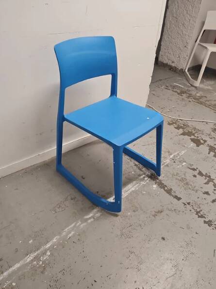 Stackable cafeteria chair Pacific Blue