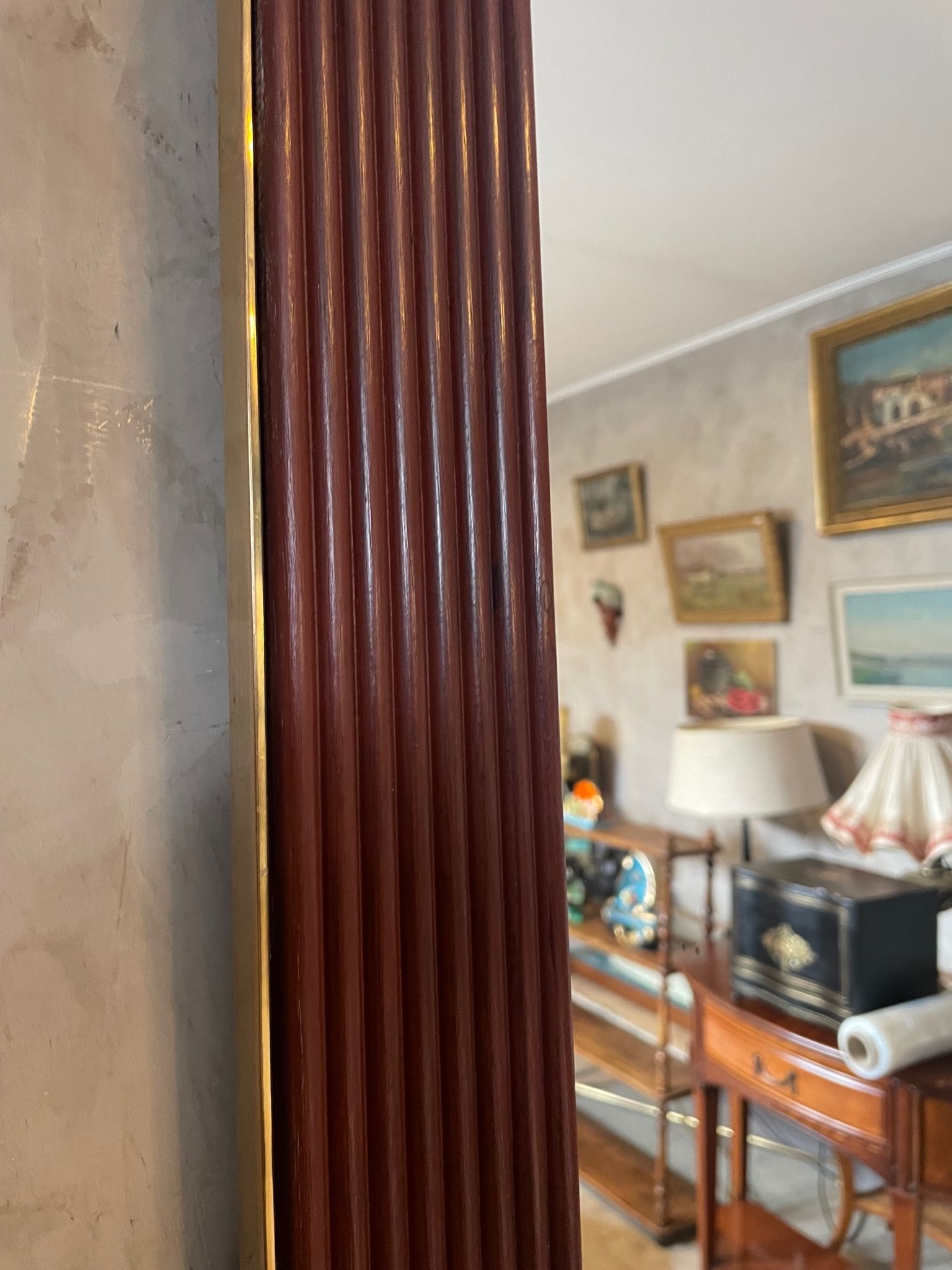 Mirror in wood and brass, 80 cm