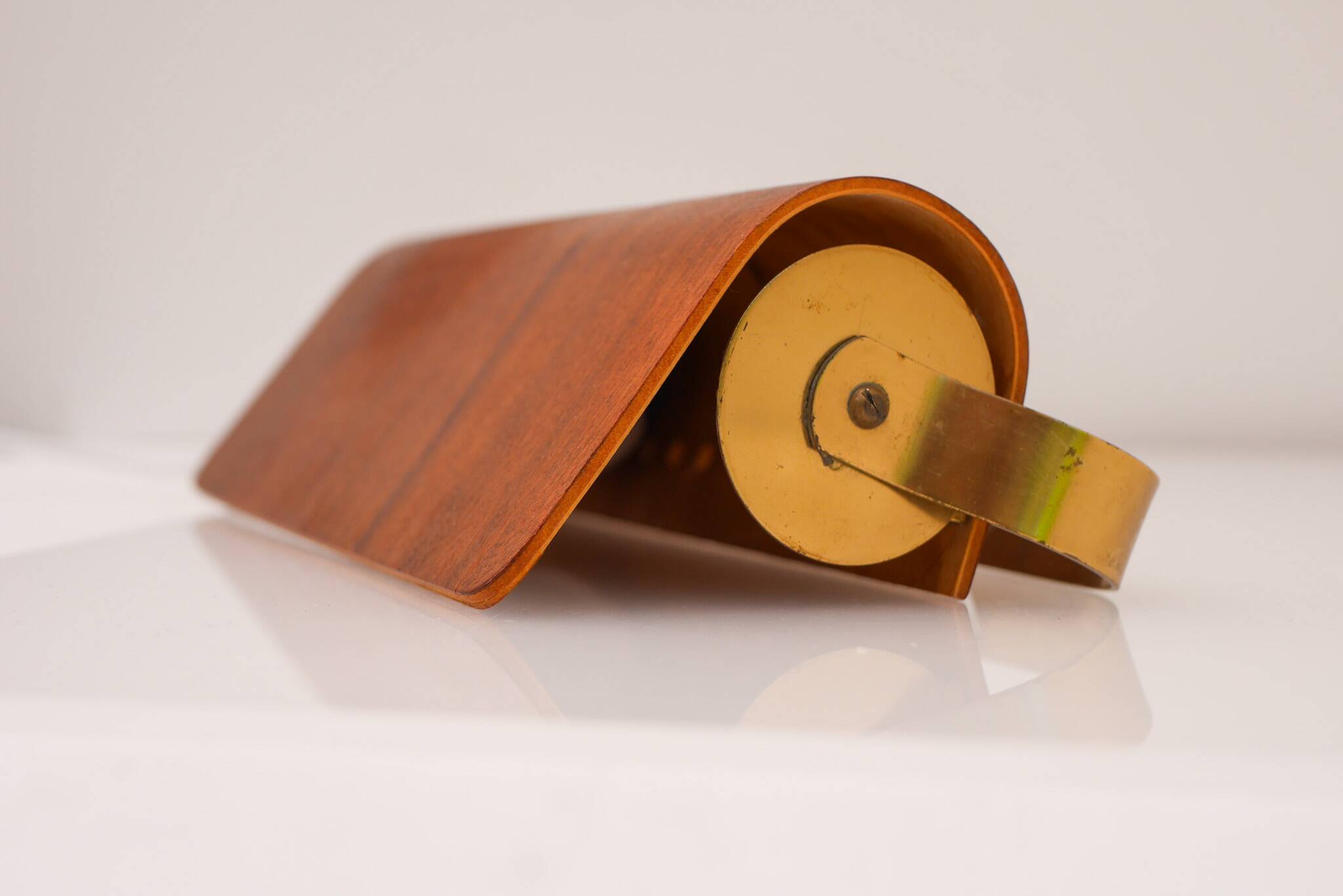 Vintage teak sconce. Mid-century modern classic Scandinavian wall lamp