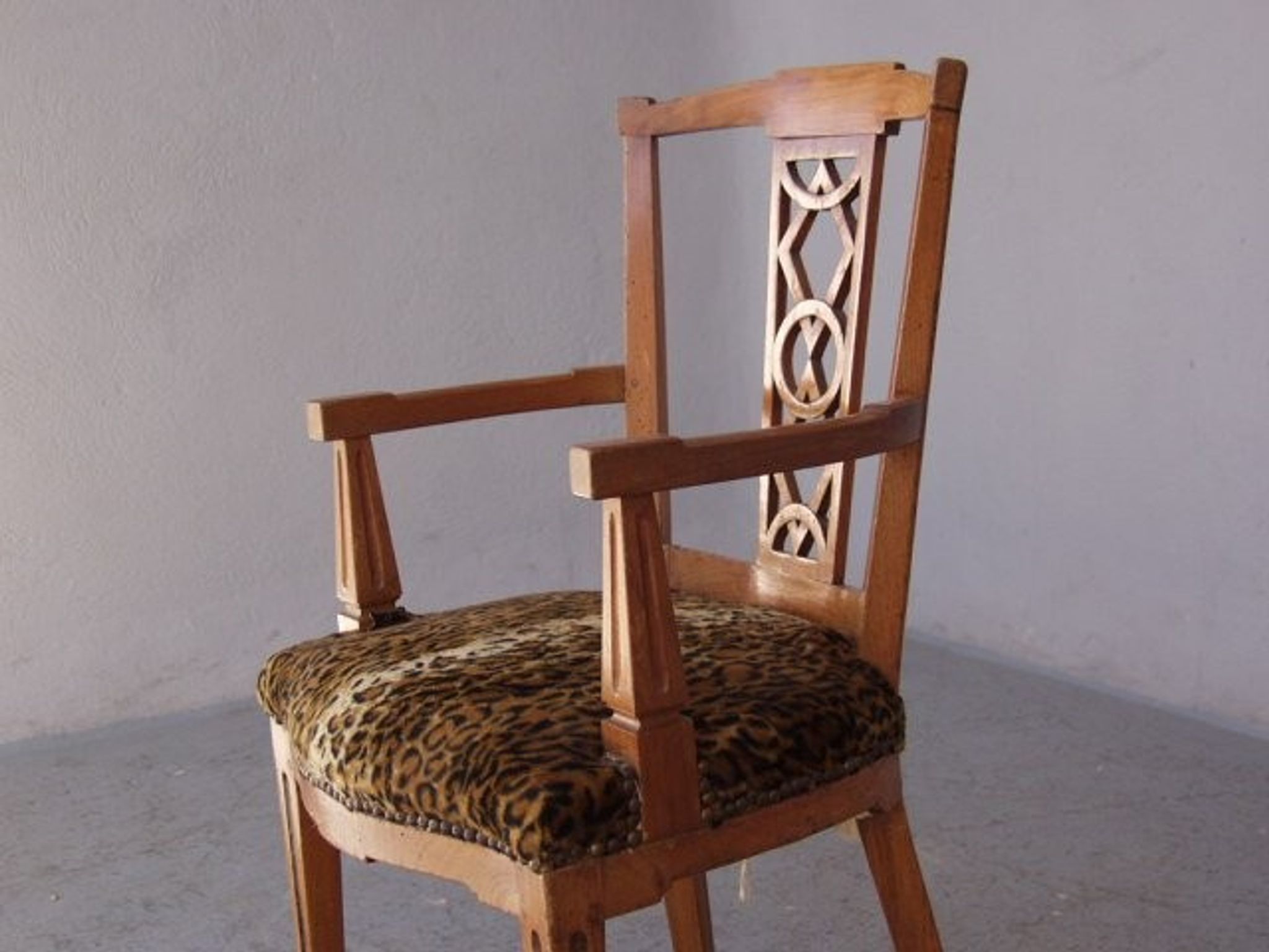 Fauteuil de bureau louis XVI en merisier