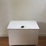 Former asymmetrical chest