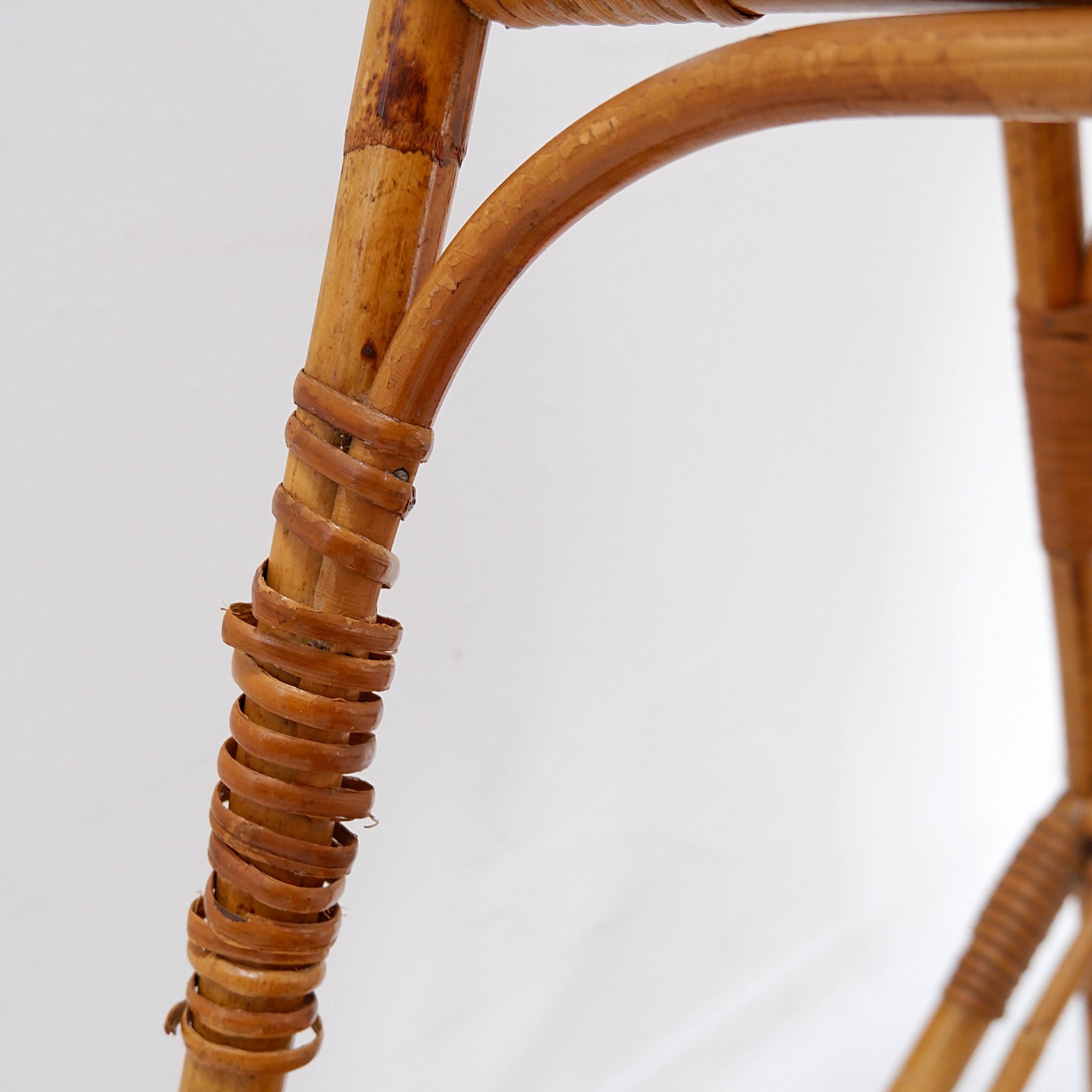 Vintage rattan magazine rack, Netherlands, 1960s