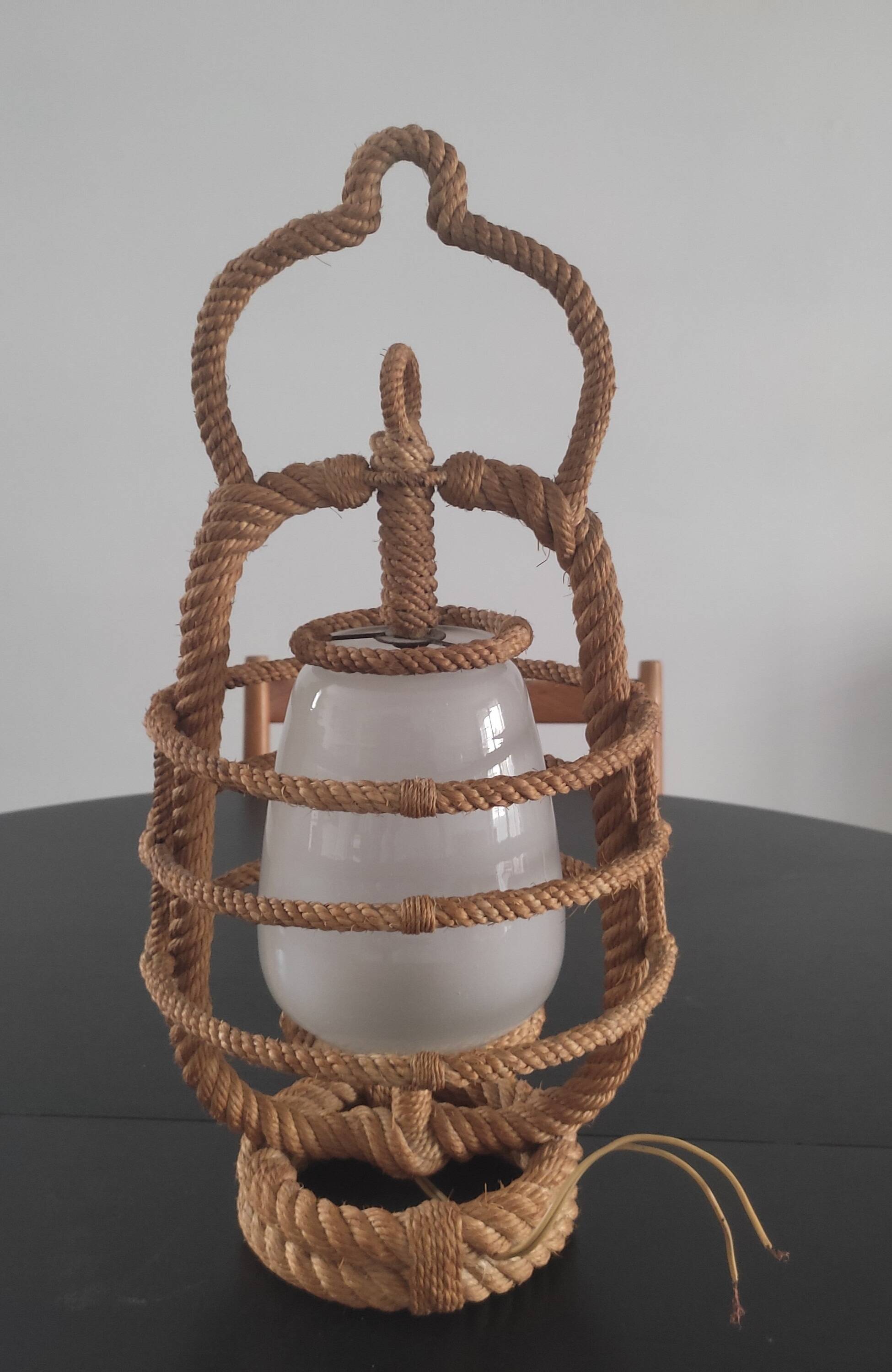 Rope wall lamp