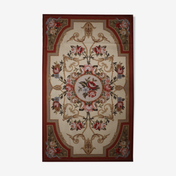 Handwoven Traditional Floral Wool Needlepoint Rug- 91x152cm