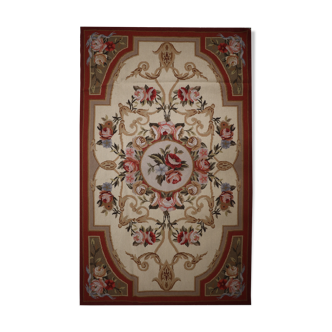 Handwoven Traditional Floral Wool Needlepoint Rug- 91x152cm