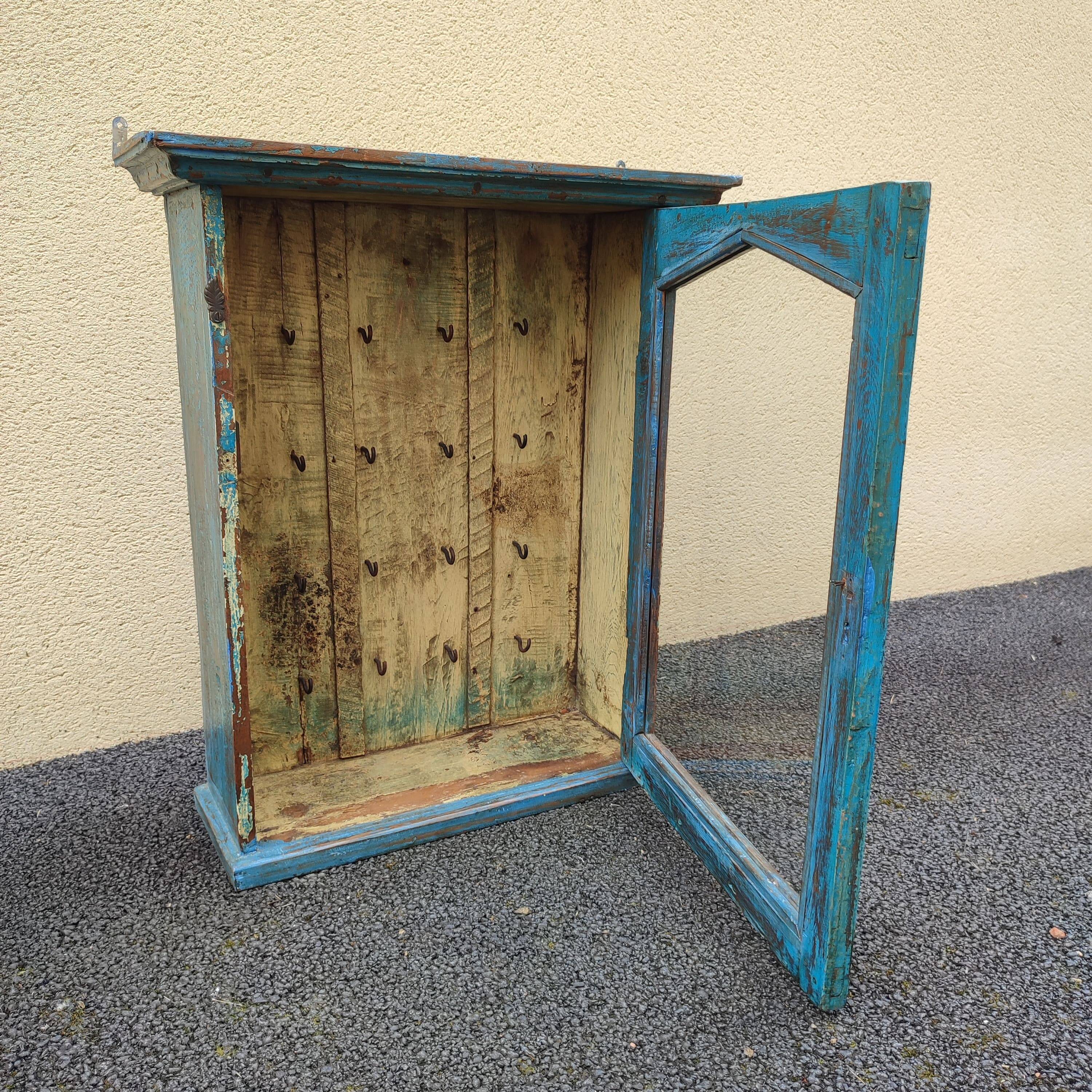 "All in blue" wall cabinet