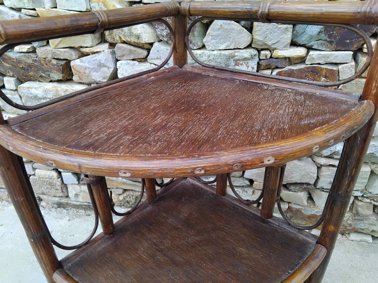Étagère D' Angle En Rotin Vintage