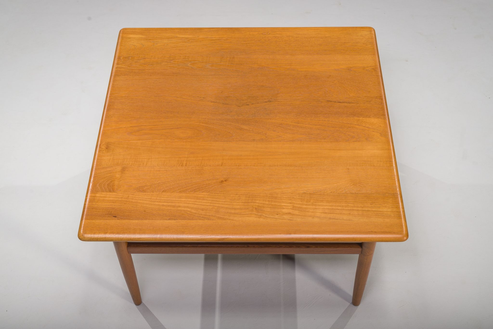 Table basse en teck danois du milieu du siècle, années 1960
