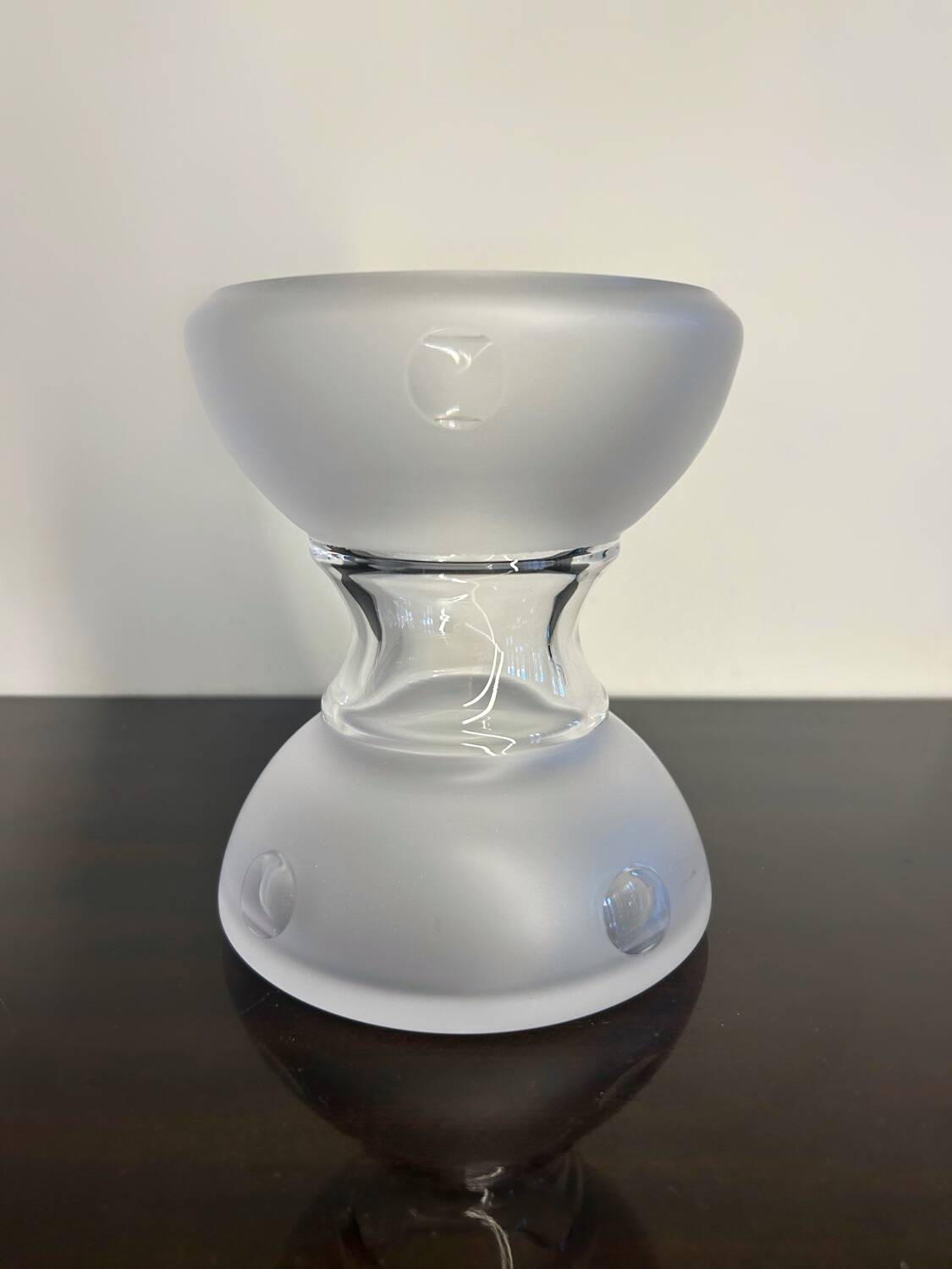 Diabolo design crystal vase from the 80s