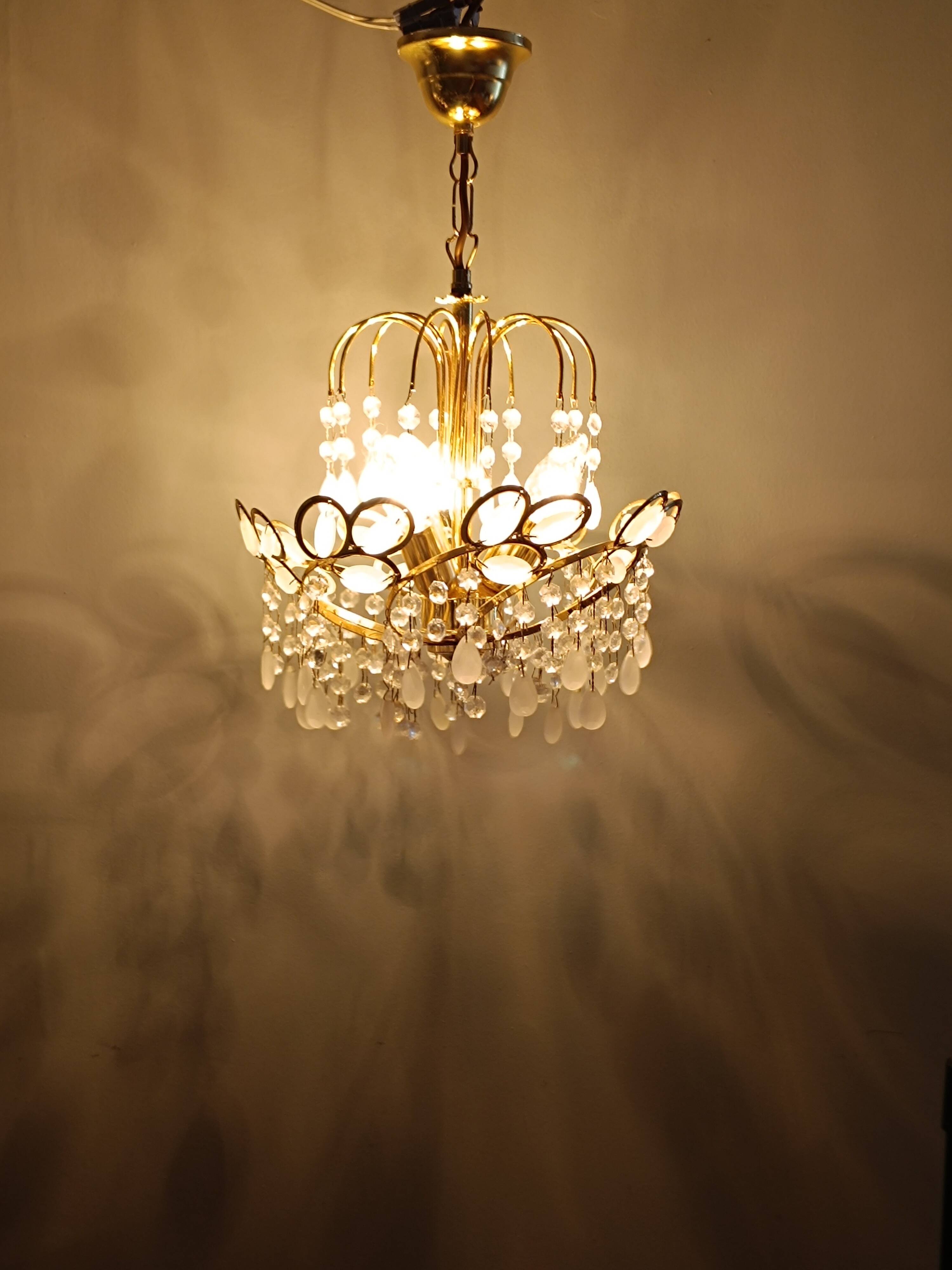 Baroque chandelier with tassels
