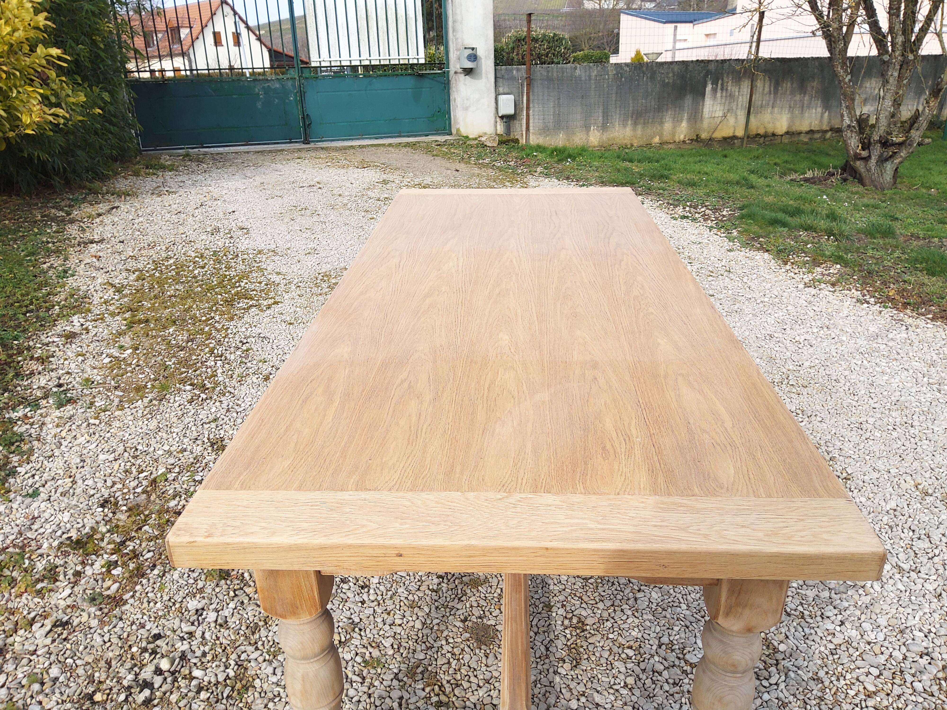 Farmhouse table