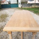 Farmhouse table