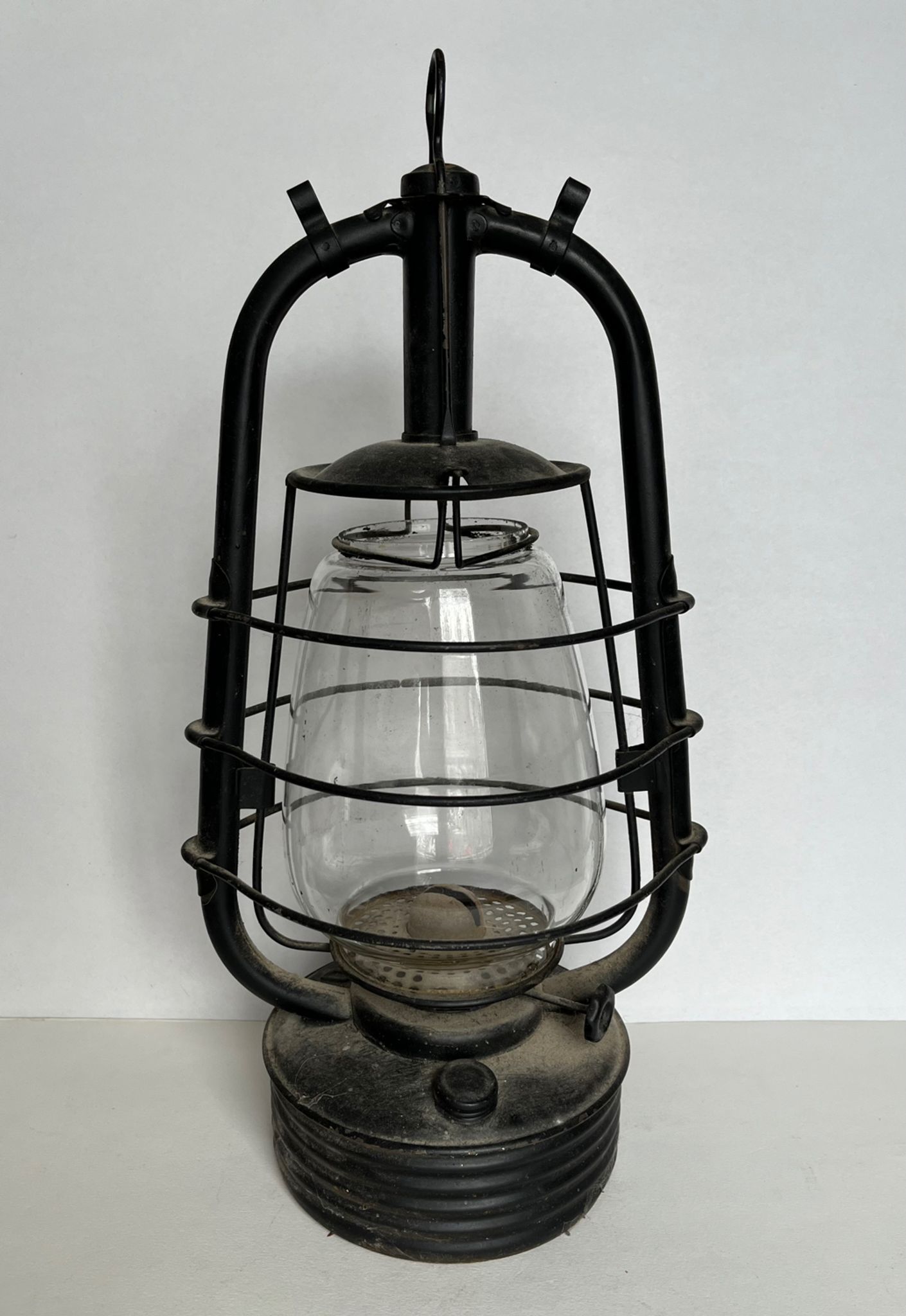 Lampe tempête ancienne