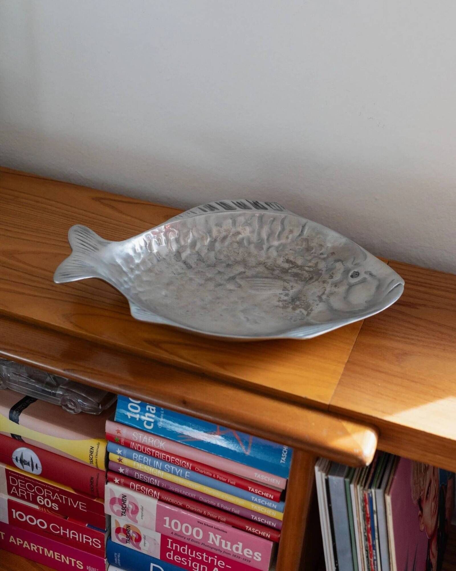Arthur Court Vintage Fish-Shape Aluminum Tray in Silver – Mid-Century 1970s Design