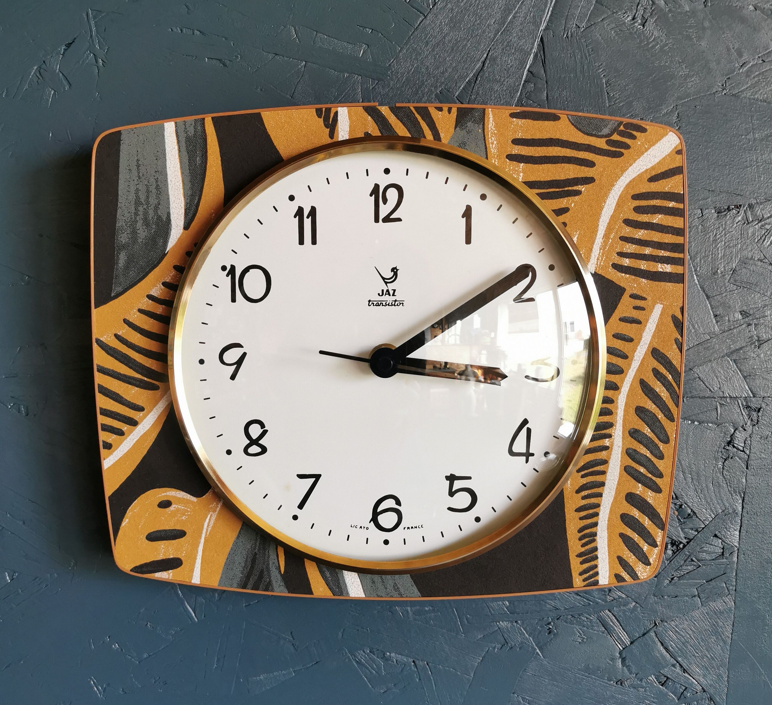 Clock silent rectangular vintage wall pendulum "Black ochre Jaz"