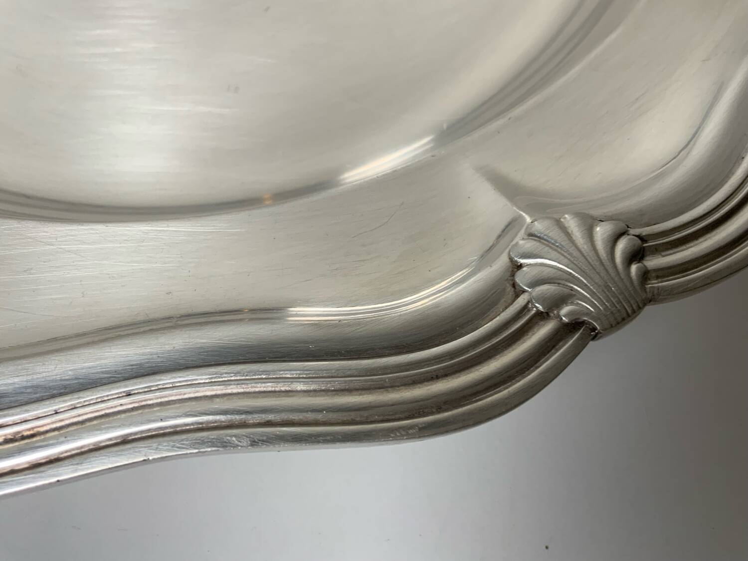 Round silver metal dish