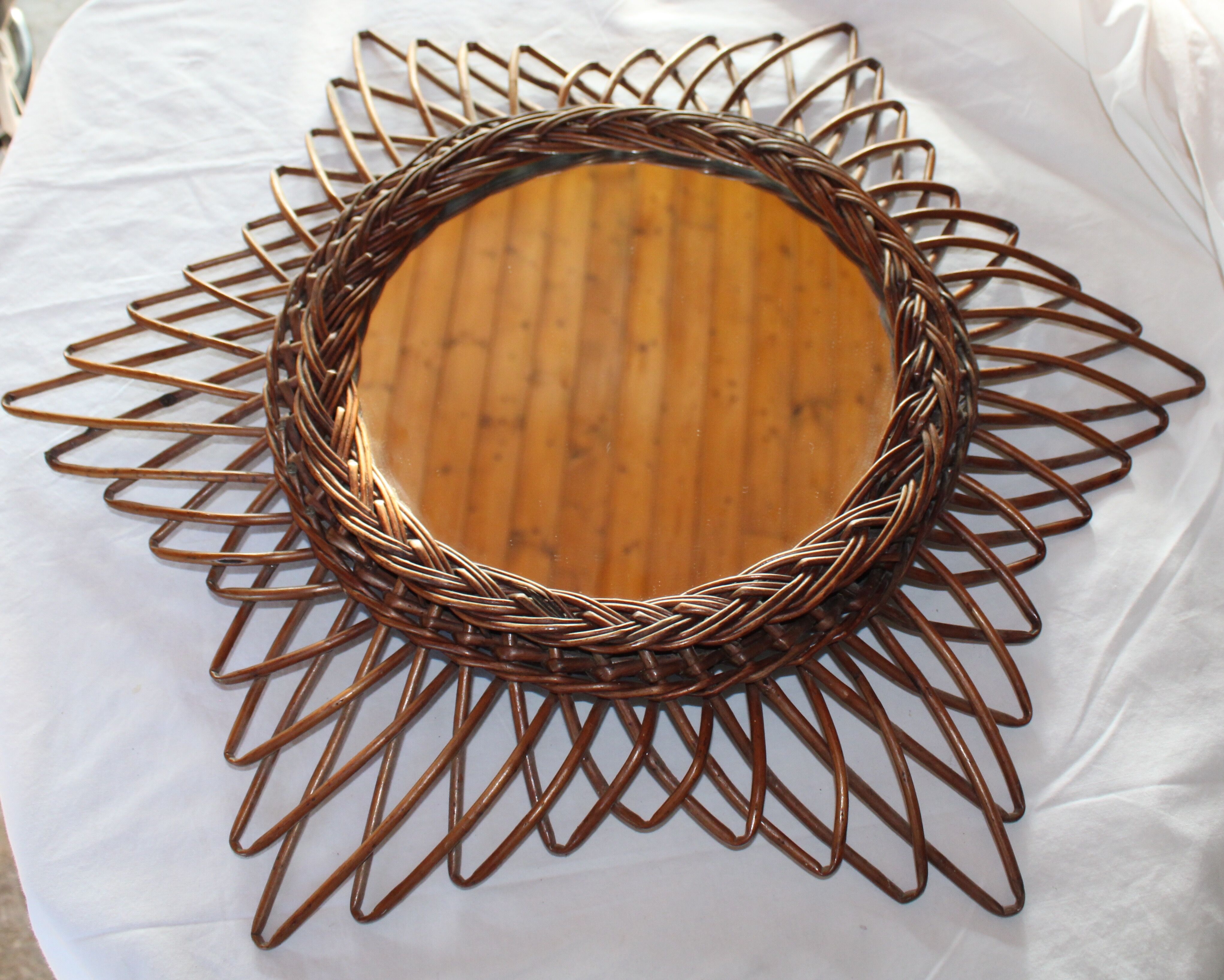 Vintage rattan mirror 56x56cm