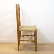 Chaise rustique avec siège tissé Espagne années 1950