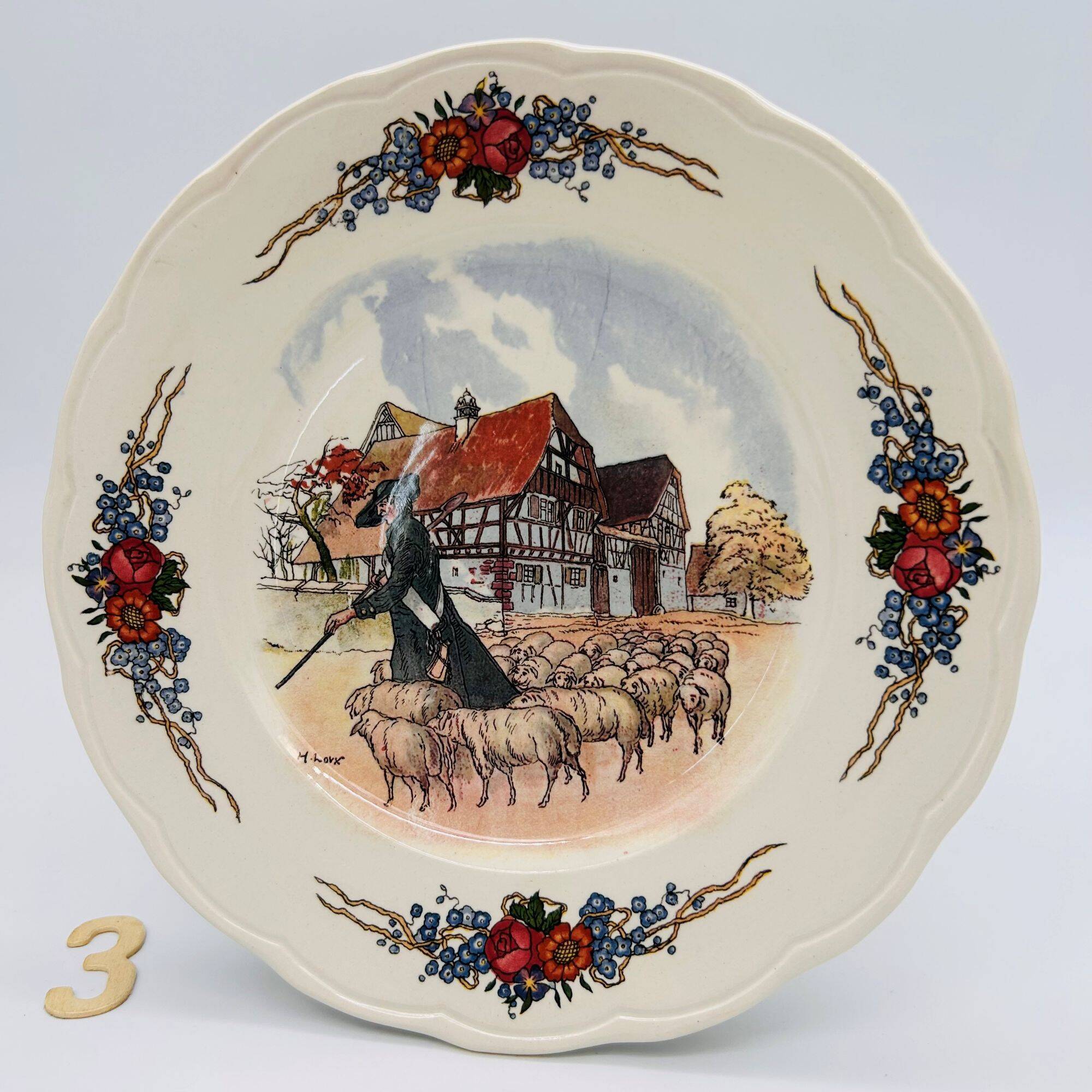 6 dessert plates "Obernai" from the Sarreguemines pottery.