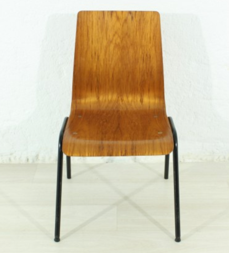 Chaise en teck des années 60