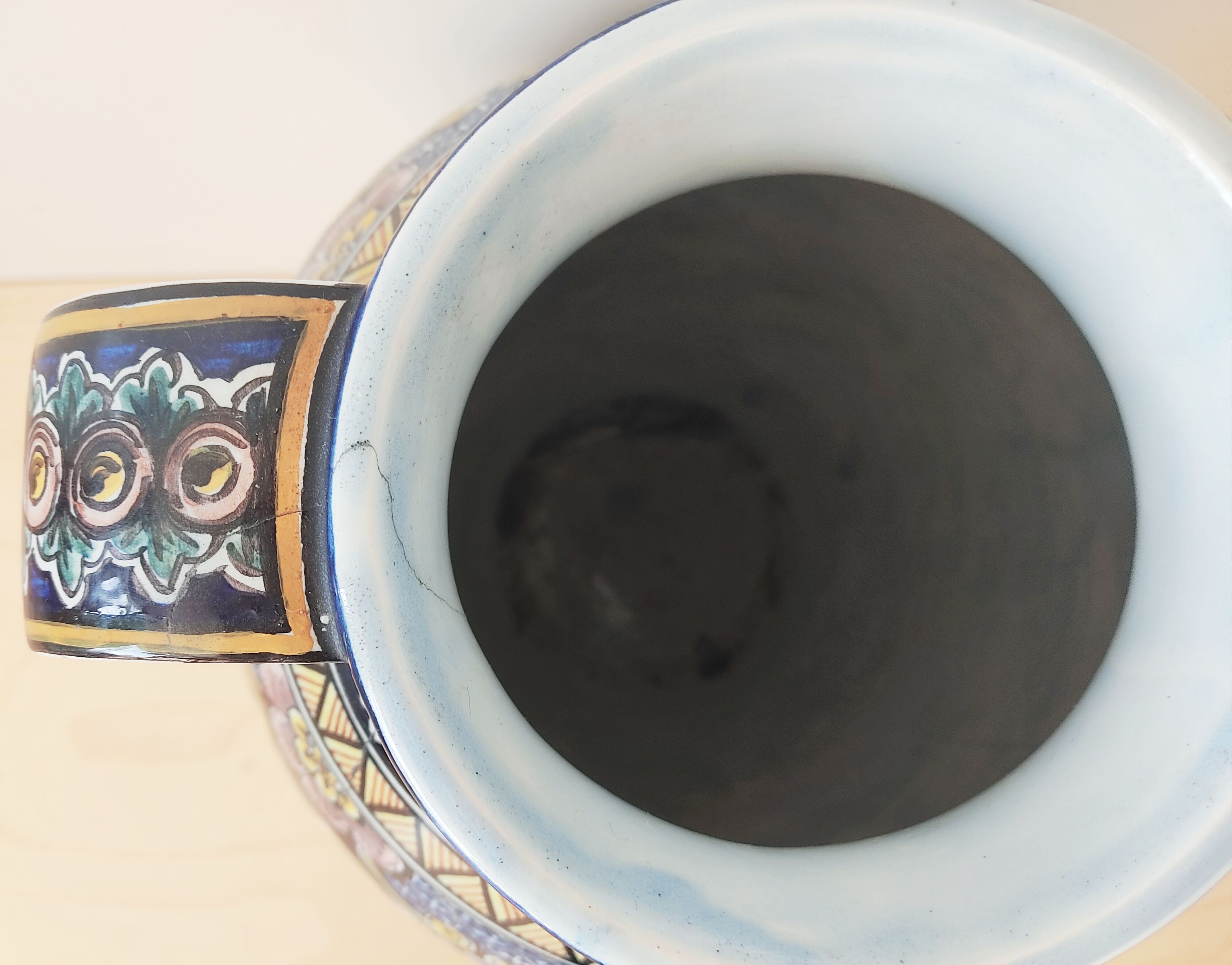 35 cm Portuguese ceramic vase Outeiro Agueda