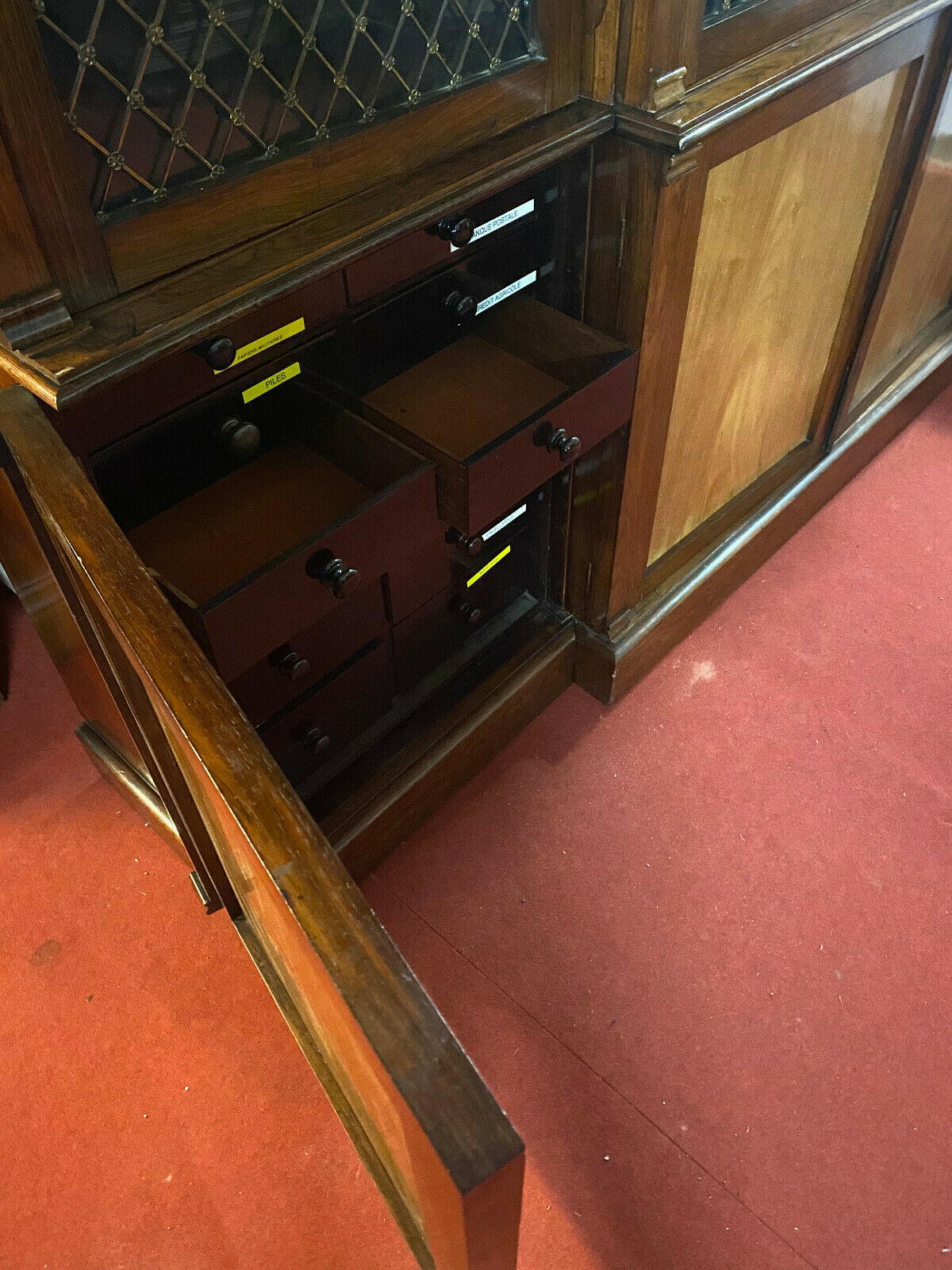 Napoleon III period parquet library in Rio rosewood and lemon tree